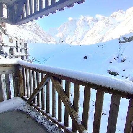 4 Pers. Avec Balcon A Piau-engaly, 3eme Etage, Ascenseur, Casier A - Fr-1-457-331 Apartment